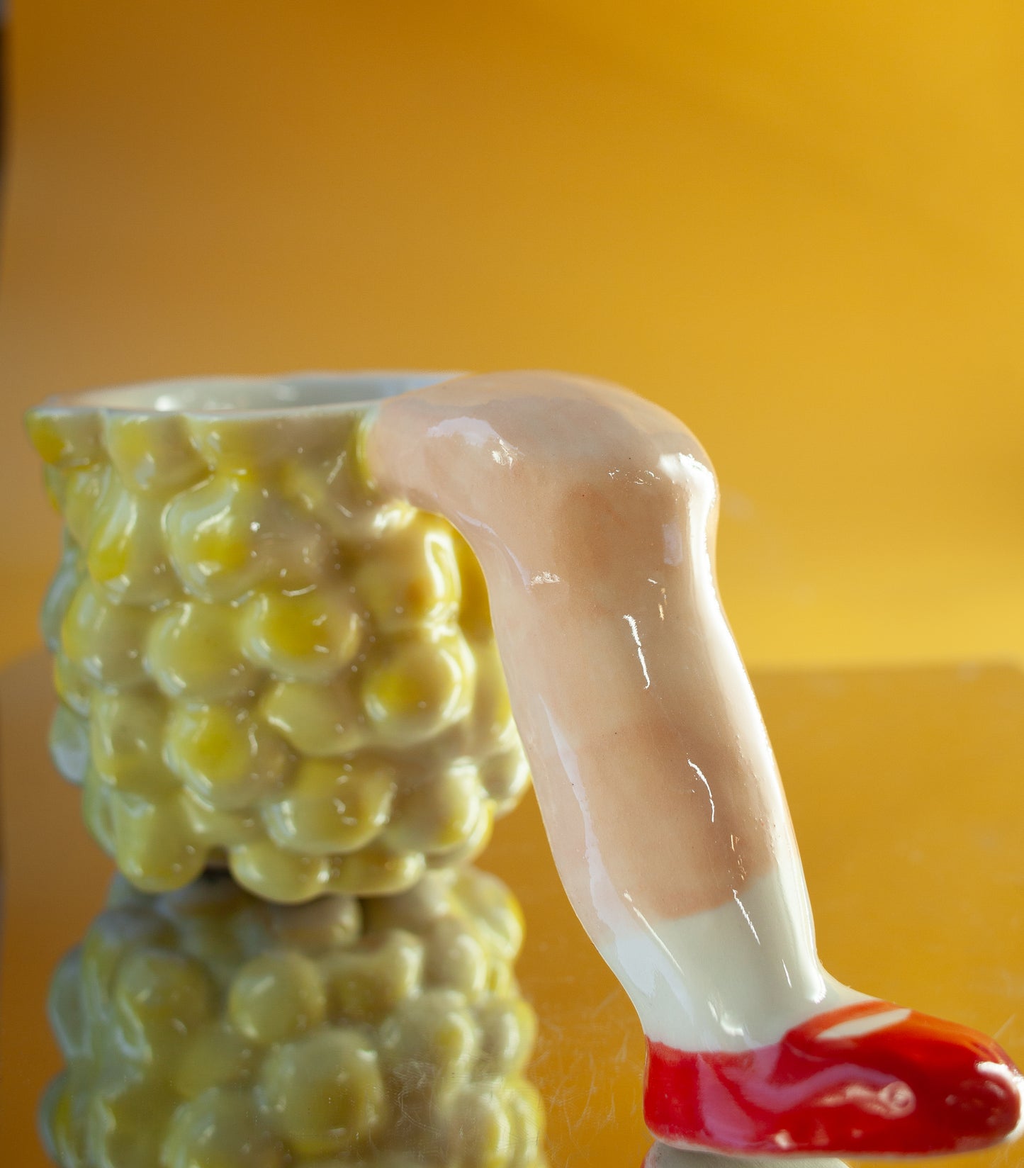 BlackBerry Leg Mug