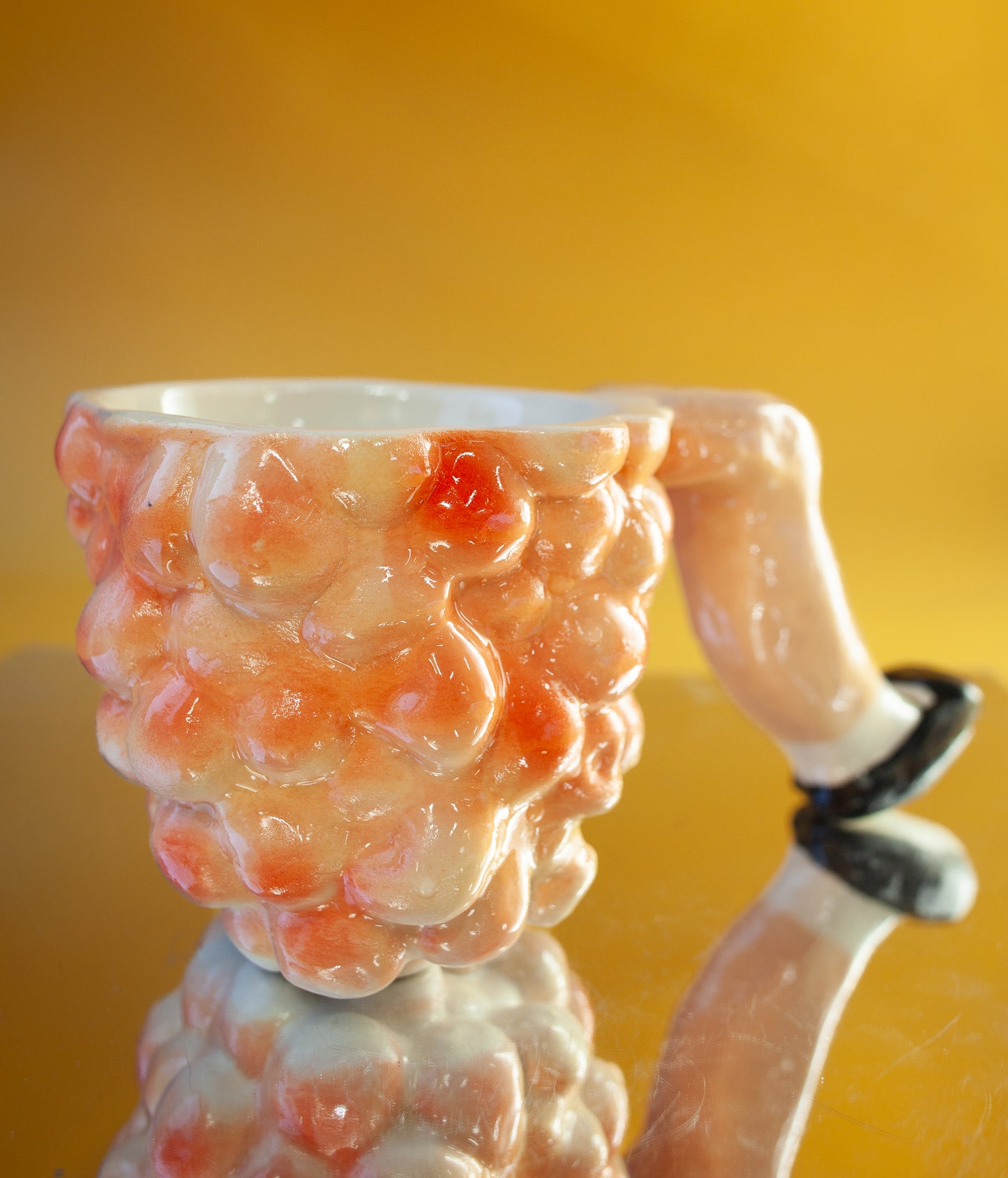 BlackBerry Leg Mug