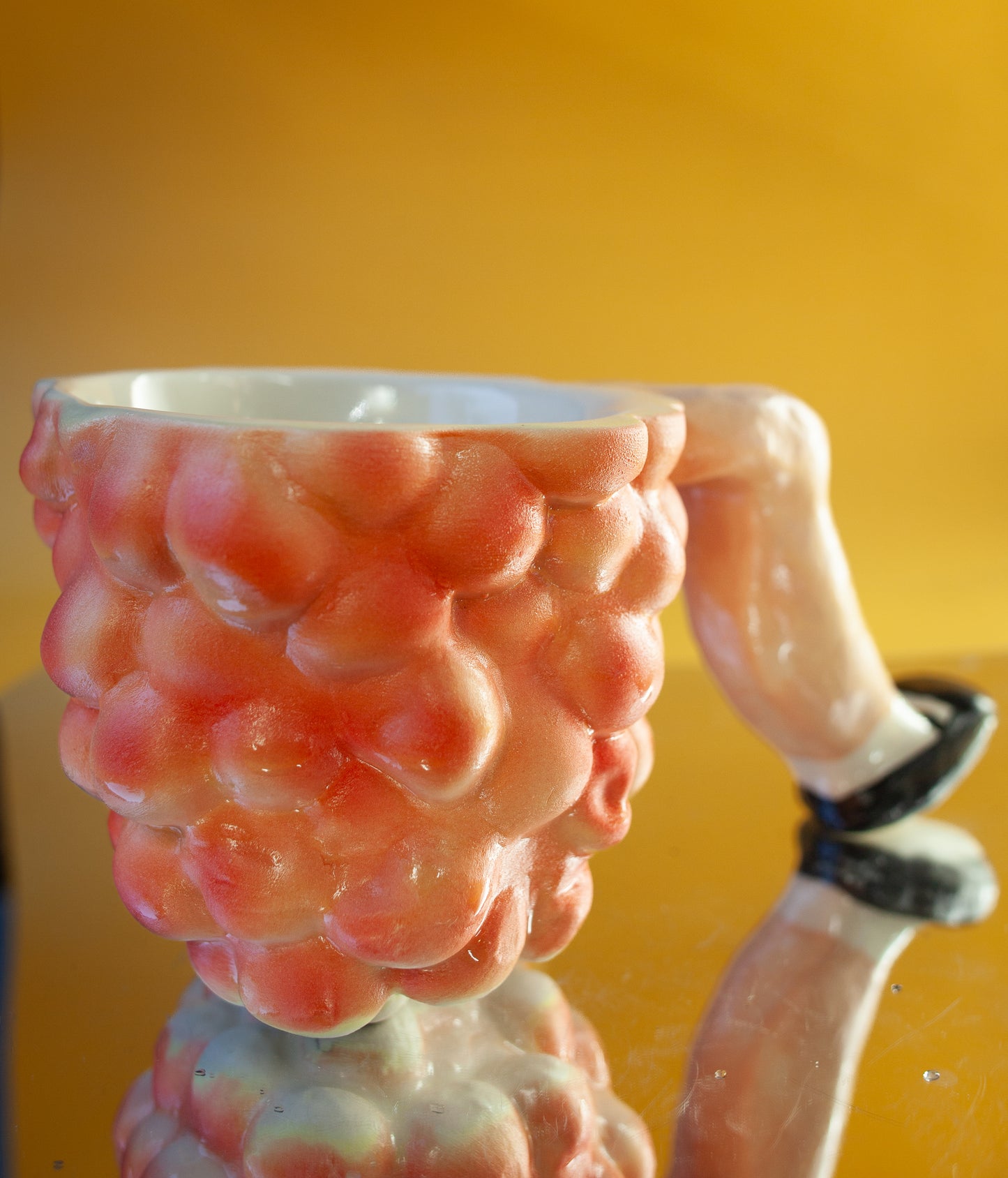 BlackBerry Leg Mug
