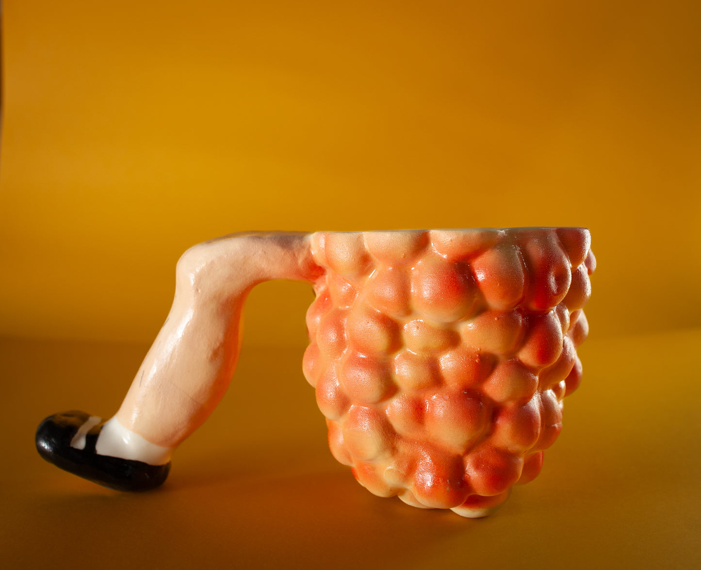 BlackBerry Leg Mug