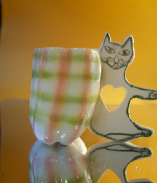 Capsicum Mug With Cat Handle