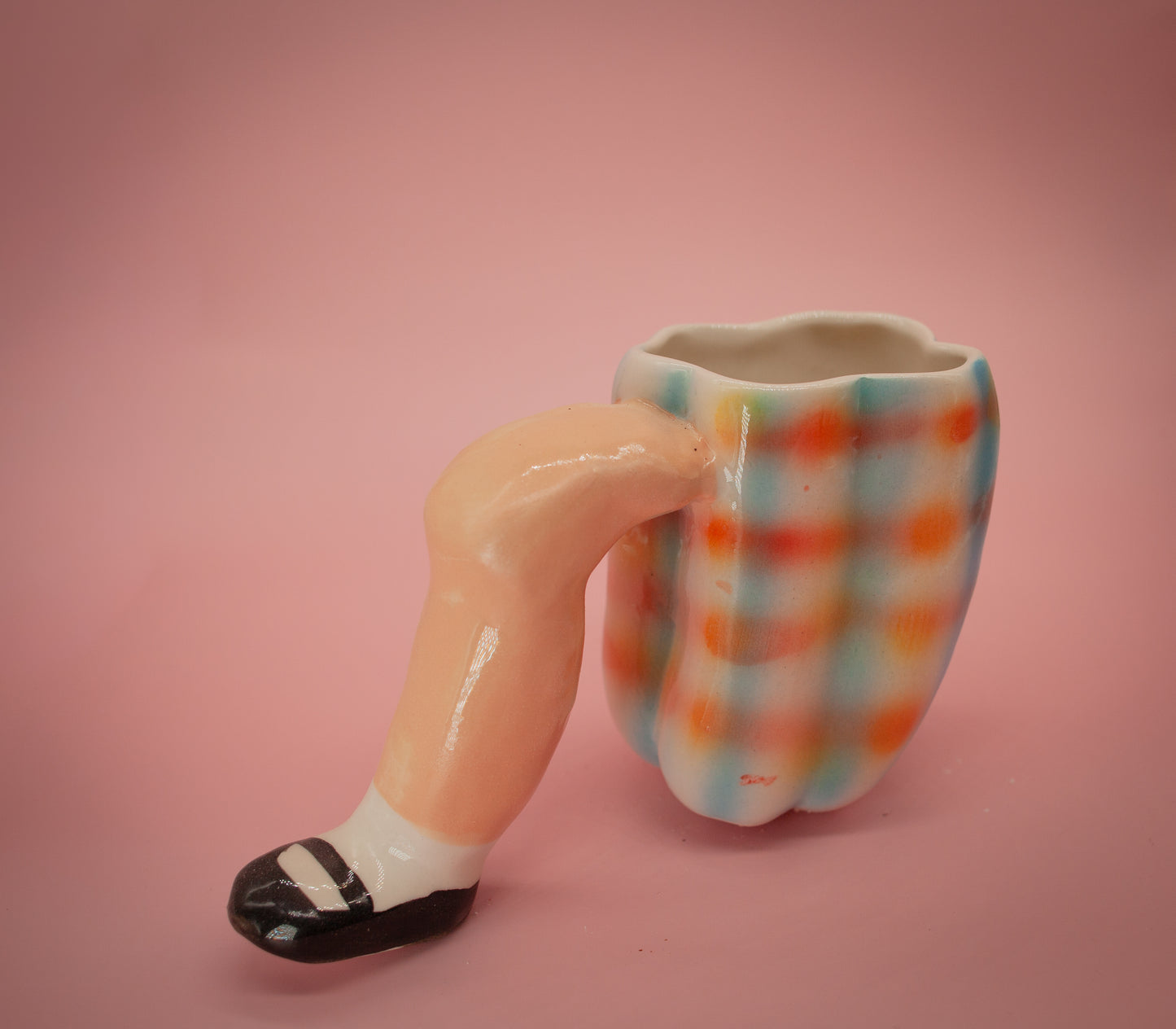 Capsicum Mug With Leg Handle
